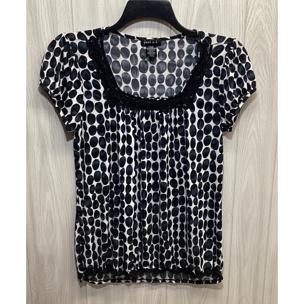 JOEI & I Women's (Size M) Short Sleeve Square Neck Shirt Stretch (1C)